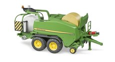 Bruder 2032 Balkova s balikou John Deere C441R + dva balky