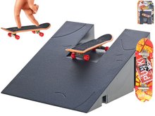 Skateboard 9,5cm kov s rampou na kart